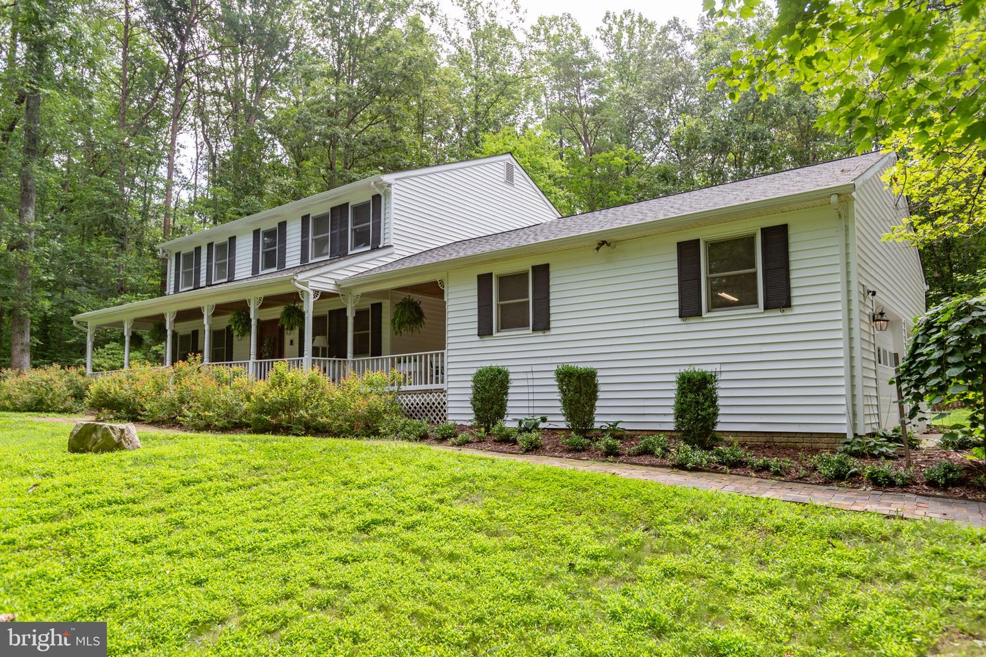 10201 JAYDEE BLVD, FAIRFAX STATION, Virginia 22039, 4 Bedrooms Bedrooms, ,2 BathroomsBathrooms,Residential,For sale,10201 JAYDEE BLVD,VAFX2255940 MLS # VAFX2255940