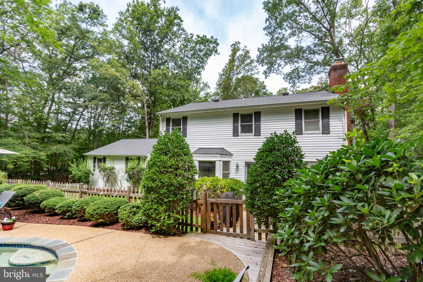 10201 JAYDEE BLVD, FAIRFAX STATION, Virginia 22039, 4 Bedrooms Bedrooms, ,2 BathroomsBathrooms,Residential,For sale,10201 JAYDEE BLVD,VAFX2255940 MLS # VAFX2255940