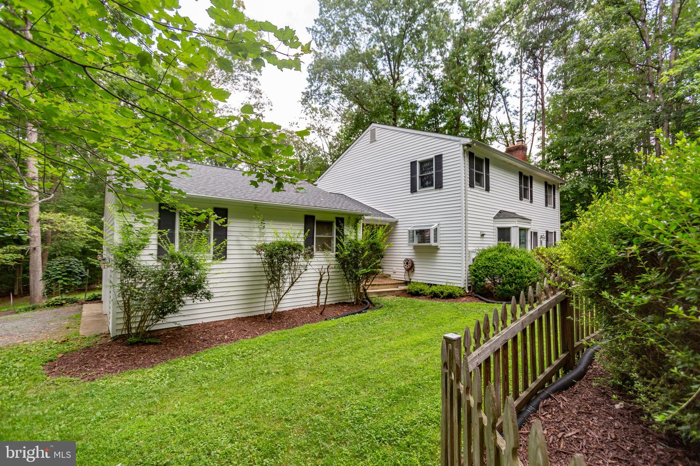 10201 JAYDEE BLVD, FAIRFAX STATION, Virginia 22039, 4 Bedrooms Bedrooms, ,2 BathroomsBathrooms,Residential,For sale,10201 JAYDEE BLVD,VAFX2255940 MLS # VAFX2255940