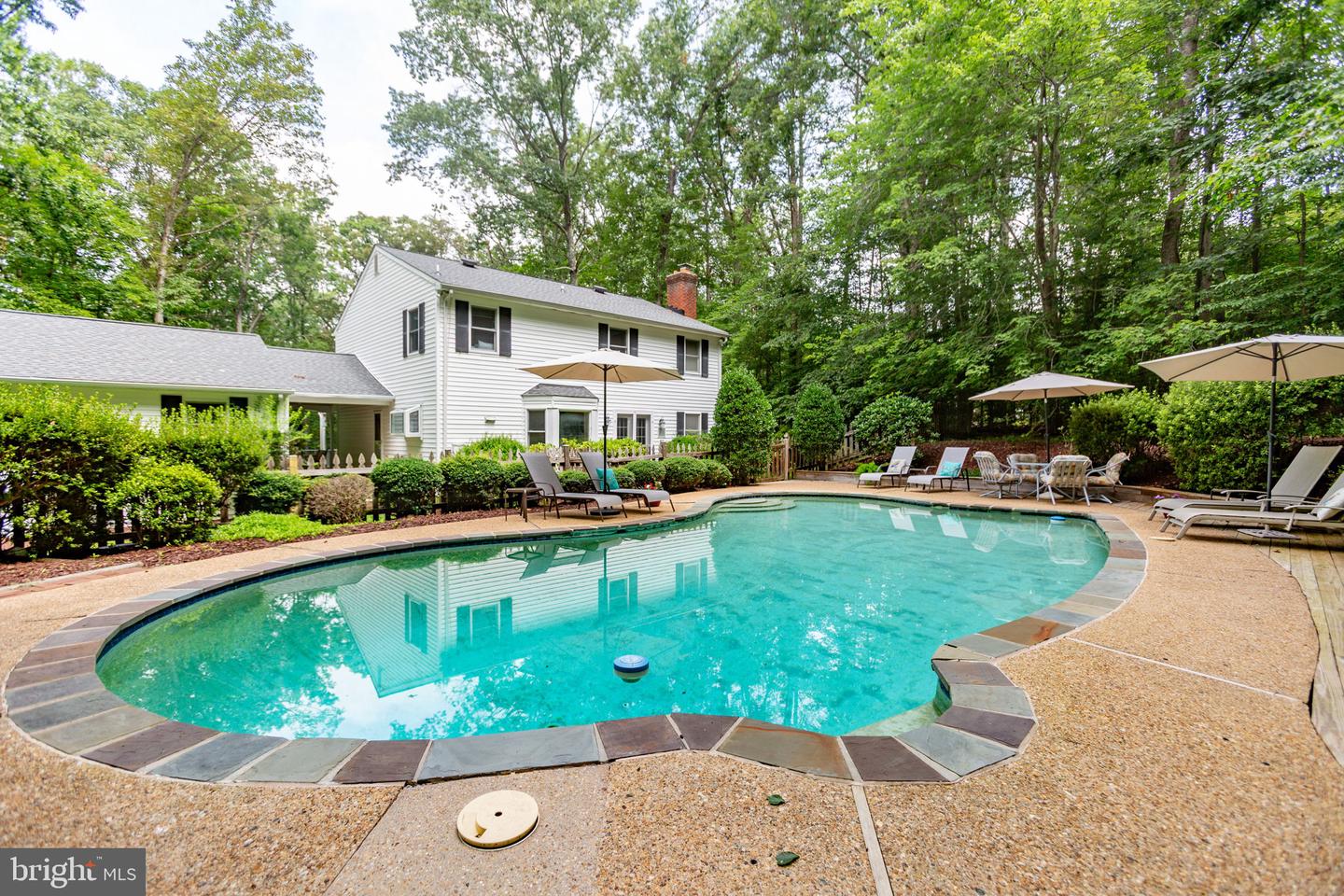 10201 JAYDEE BLVD, FAIRFAX STATION, Virginia 22039, 4 Bedrooms Bedrooms, ,2 BathroomsBathrooms,Residential,For sale,10201 JAYDEE BLVD,VAFX2255940 MLS # VAFX2255940