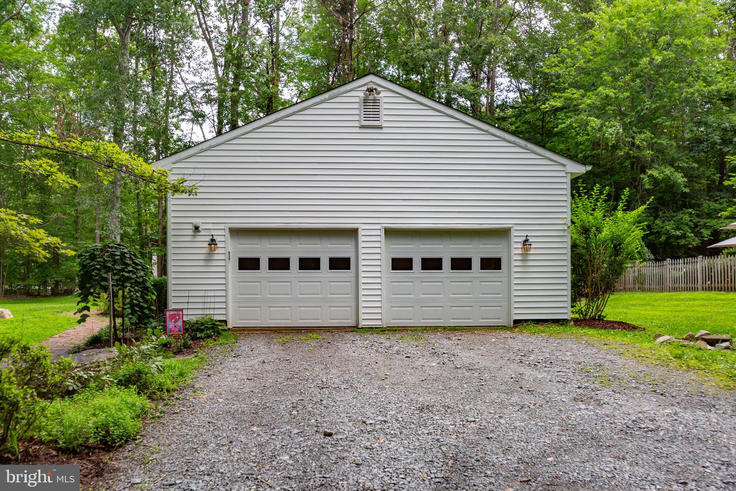 10201 JAYDEE BLVD, FAIRFAX STATION, Virginia 22039, 4 Bedrooms Bedrooms, ,2 BathroomsBathrooms,Residential,For sale,10201 JAYDEE BLVD,VAFX2255940 MLS # VAFX2255940