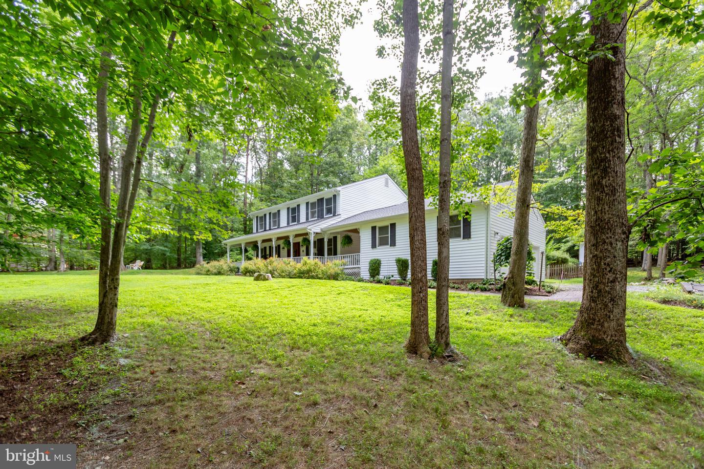 10201 JAYDEE BLVD, FAIRFAX STATION, Virginia 22039, 4 Bedrooms Bedrooms, ,2 BathroomsBathrooms,Residential,For sale,10201 JAYDEE BLVD,VAFX2255940 MLS # VAFX2255940