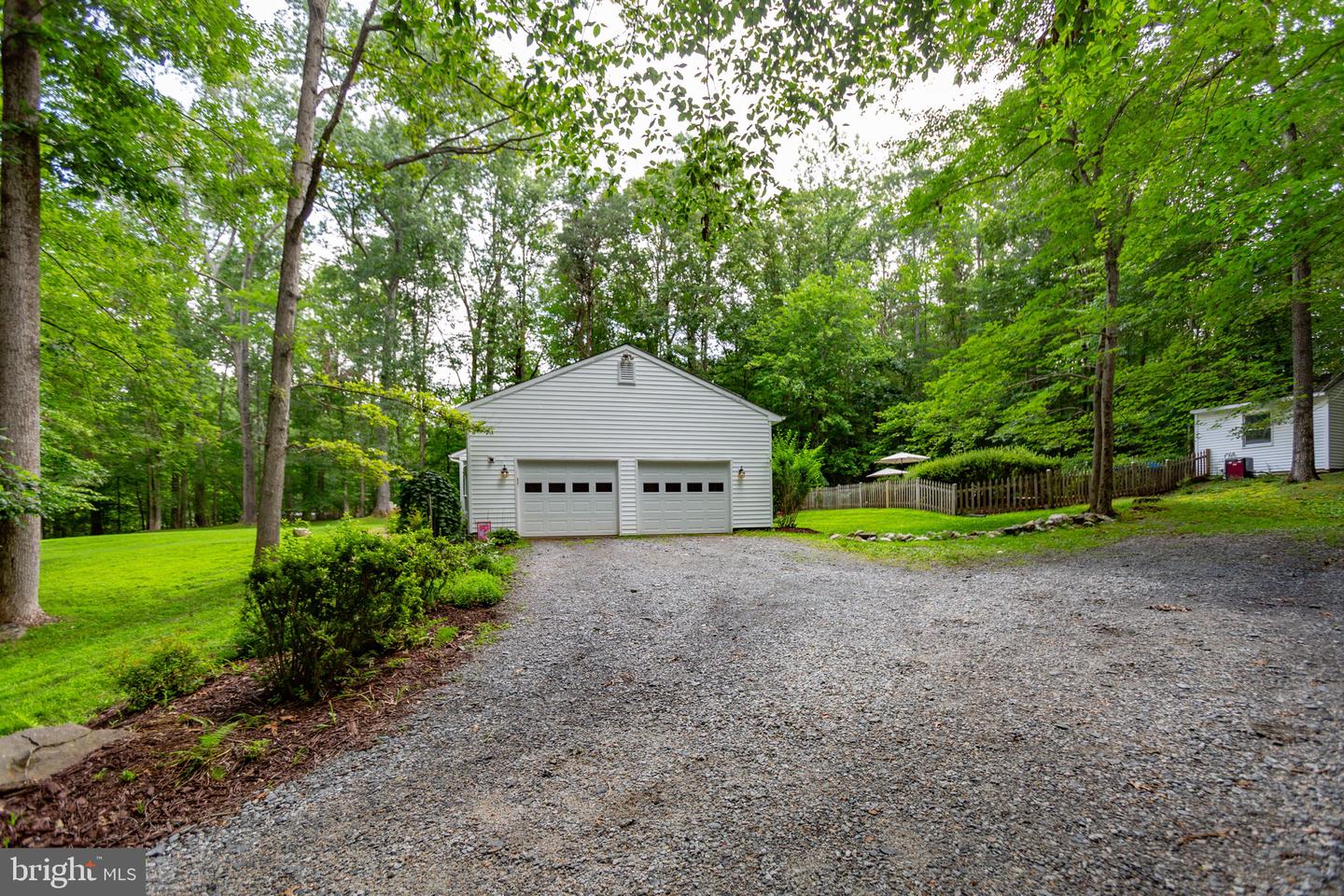 10201 JAYDEE BLVD, FAIRFAX STATION, Virginia 22039, 4 Bedrooms Bedrooms, ,2 BathroomsBathrooms,Residential,For sale,10201 JAYDEE BLVD,VAFX2255940 MLS # VAFX2255940