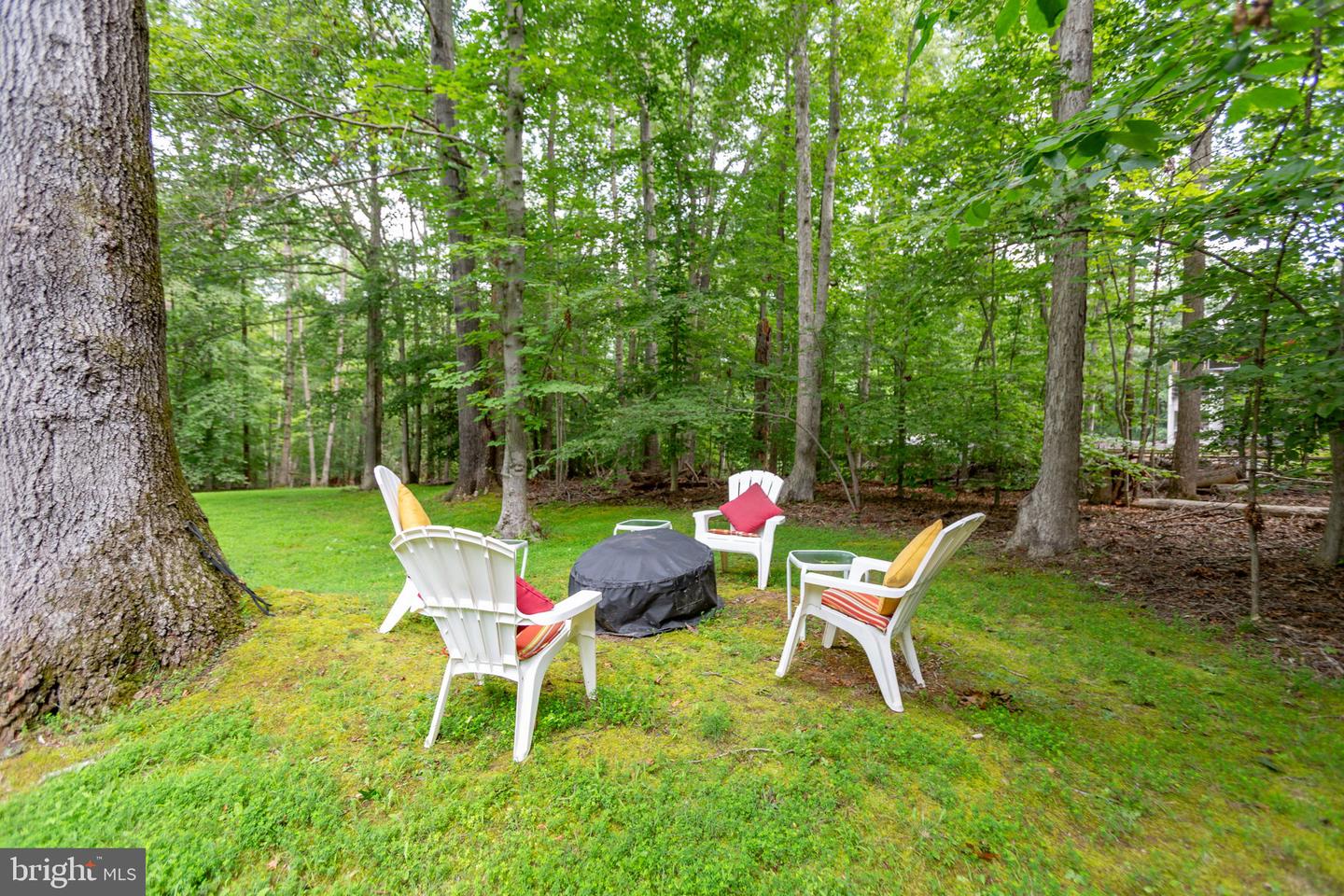 10201 JAYDEE BLVD, FAIRFAX STATION, Virginia 22039, 4 Bedrooms Bedrooms, ,2 BathroomsBathrooms,Residential,For sale,10201 JAYDEE BLVD,VAFX2255940 MLS # VAFX2255940