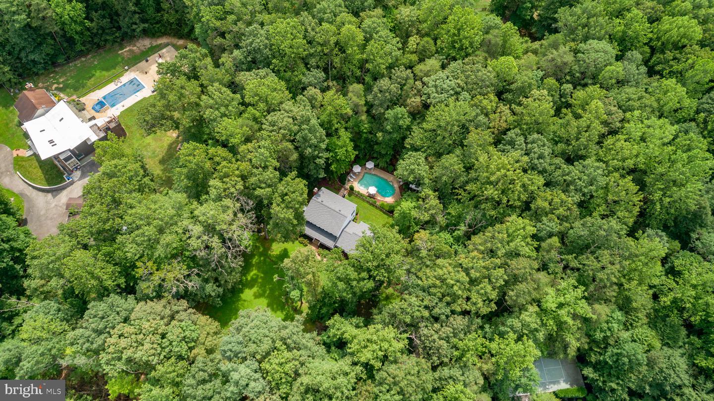 10201 JAYDEE BLVD, FAIRFAX STATION, Virginia 22039, 4 Bedrooms Bedrooms, ,2 BathroomsBathrooms,Residential,For sale,10201 JAYDEE BLVD,VAFX2255940 MLS # VAFX2255940