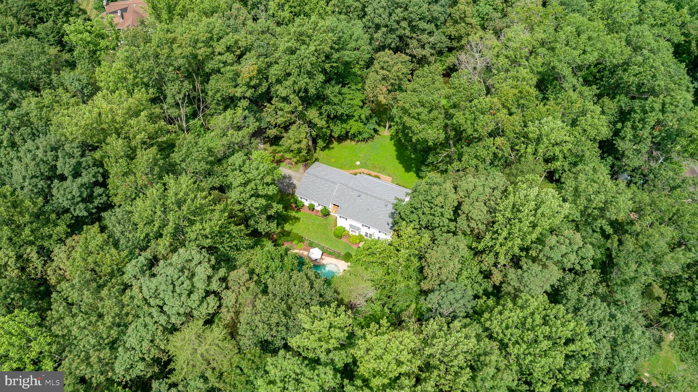 10201 JAYDEE BLVD, FAIRFAX STATION, Virginia 22039, 4 Bedrooms Bedrooms, ,2 BathroomsBathrooms,Residential,For sale,10201 JAYDEE BLVD,VAFX2255940 MLS # VAFX2255940