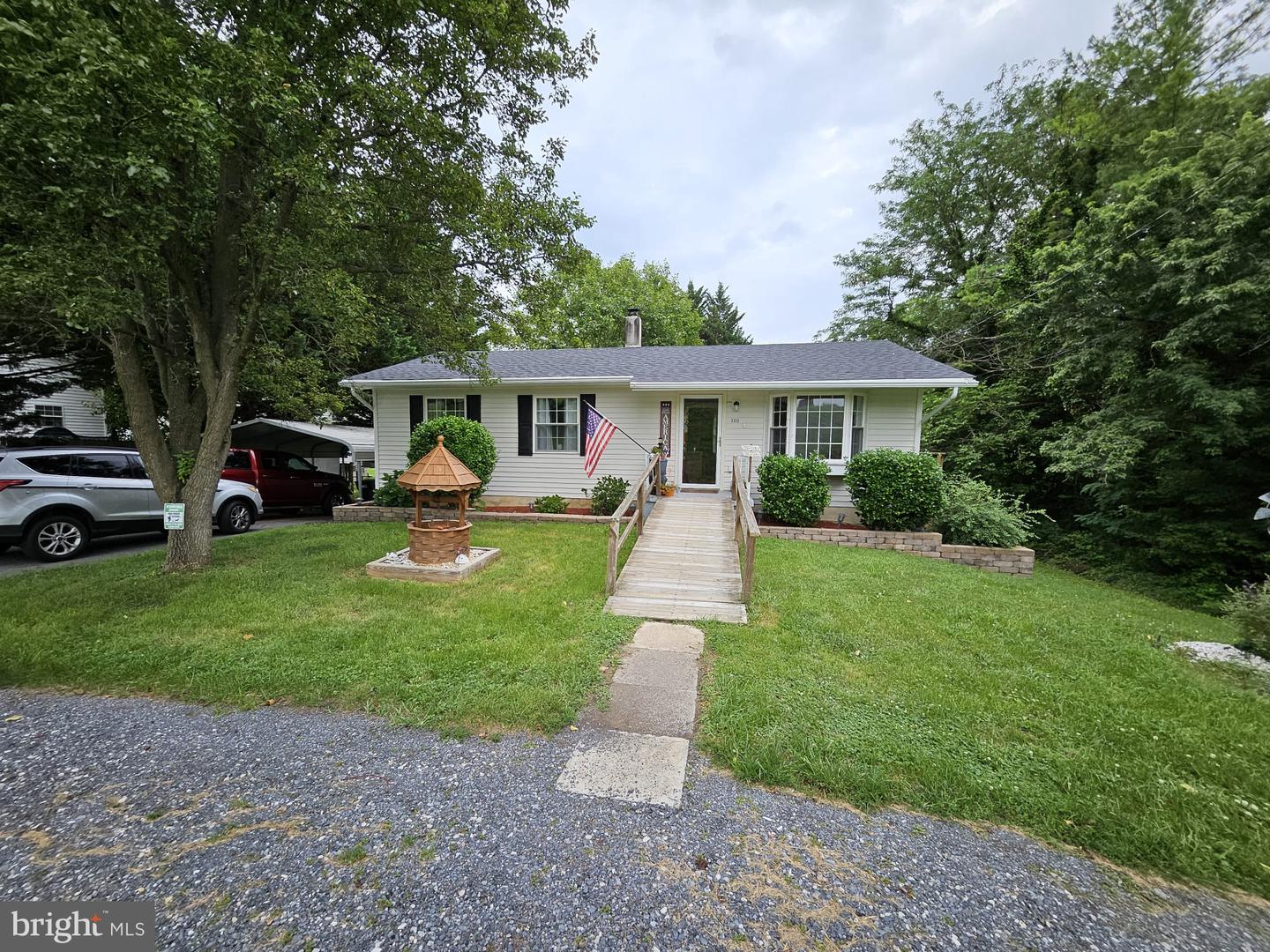 5350 WATER ST, STEPHENS CITY, Virginia 22655, 3 Bedrooms Bedrooms, ,1 BathroomBathrooms,Residential,For sale,5350 WATER ST,VAFV2035492 MLS # VAFV2035492