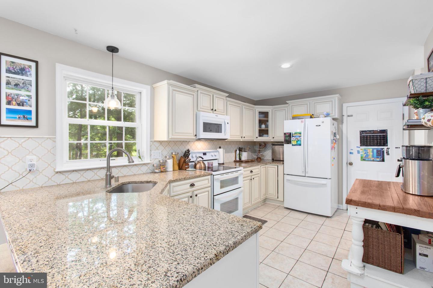 273 DEVON DR, RUTHER GLEN, Virginia 22546, 5 Bedrooms Bedrooms, ,3 BathroomsBathrooms,Residential,For sale,273 DEVON DR,VACV2008524 MLS # VACV2008524