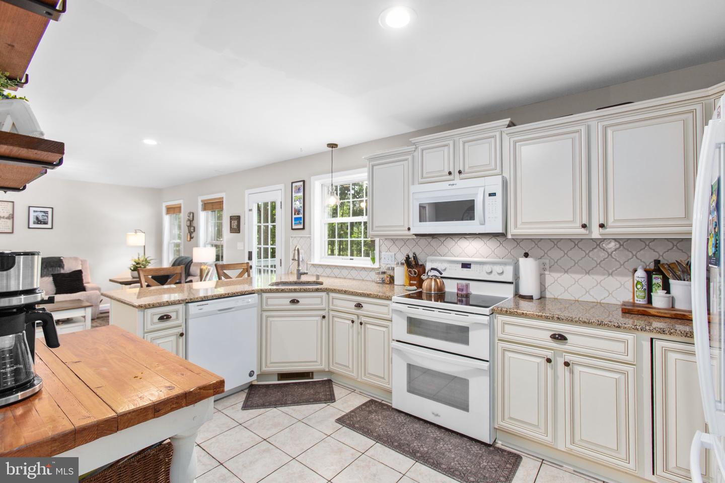 273 DEVON DR, RUTHER GLEN, Virginia 22546, 5 Bedrooms Bedrooms, ,3 BathroomsBathrooms,Residential,For sale,273 DEVON DR,VACV2008524 MLS # VACV2008524