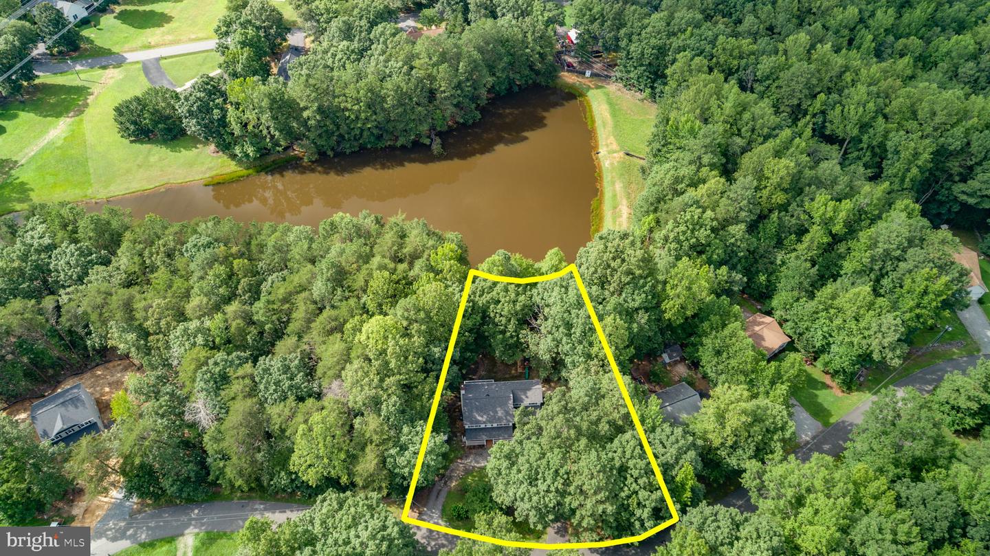 273 DEVON DR, RUTHER GLEN, Virginia 22546, 5 Bedrooms Bedrooms, ,3 BathroomsBathrooms,Residential,For sale,273 DEVON DR,VACV2008524 MLS # VACV2008524