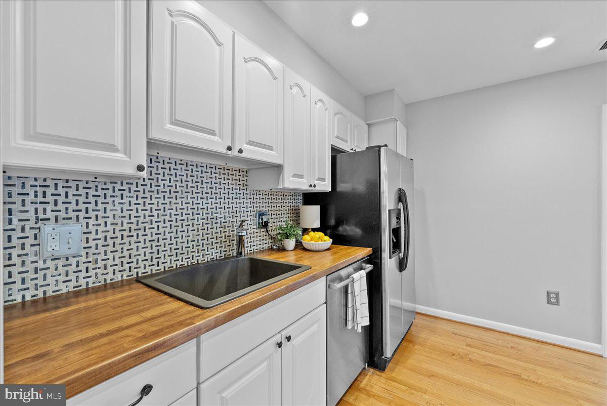 3035 HAZELTON ST, FALLS CHURCH, Virginia 22044, 4 Bedrooms Bedrooms, ,3 BathroomsBathrooms,Residential,For sale,3035 HAZELTON ST,VAFX2256054 MLS # VAFX2256054