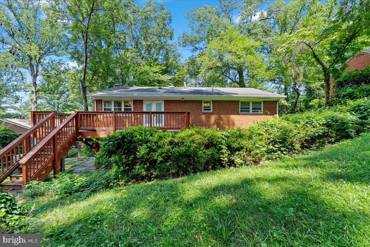 3035 HAZELTON ST, FALLS CHURCH, Virginia 22044, 4 Bedrooms Bedrooms, ,3 BathroomsBathrooms,Residential,For sale,3035 HAZELTON ST,VAFX2256054 MLS # VAFX2256054