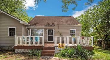 7610 ALBEMARLE DR, MANASSAS, Virginia 20111, 3 Bedrooms Bedrooms, ,3 BathroomsBathrooms,Residential,For sale,7610 ALBEMARLE DR,VAPW2099464 MLS # VAPW2099464