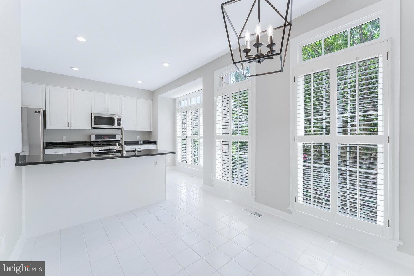 4665 KIRKPATRICK LN, ALEXANDRIA, Virginia 22311, 3 Bedrooms Bedrooms, ,3 BathroomsBathrooms,Residential,For sale,4665 KIRKPATRICK LN,VAAX2047598 MLS # VAAX2047598