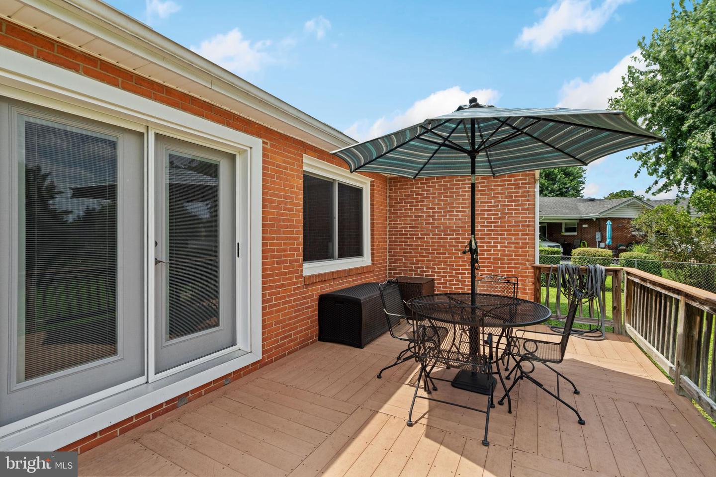 319 BEECHCROFT RD, WINCHESTER, Virginia 22601, 3 Bedrooms Bedrooms, ,2 BathroomsBathrooms,Residential,For sale,319 BEECHCROFT RD,VAWI2008720 MLS # VAWI2008720