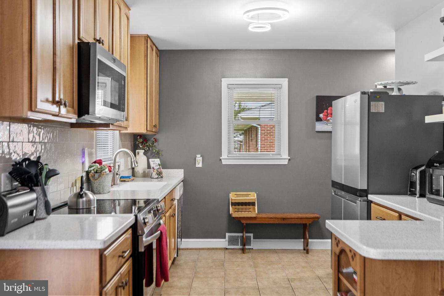 319 BEECHCROFT RD, WINCHESTER, Virginia 22601, 3 Bedrooms Bedrooms, ,2 BathroomsBathrooms,Residential,For sale,319 BEECHCROFT RD,VAWI2008720 MLS # VAWI2008720