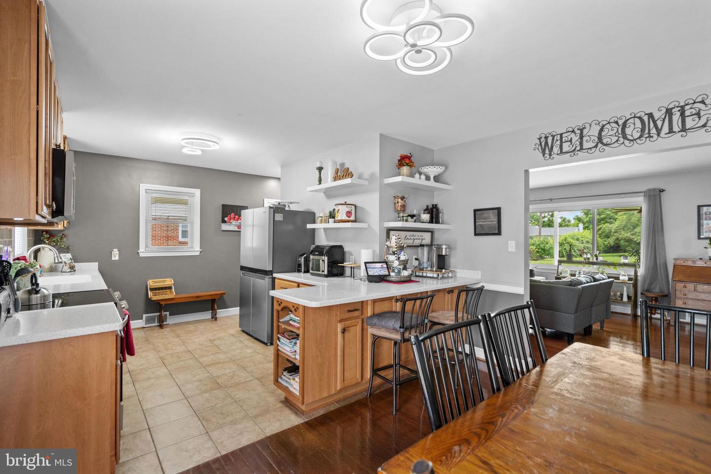 319 BEECHCROFT RD, WINCHESTER, Virginia 22601, 3 Bedrooms Bedrooms, ,2 BathroomsBathrooms,Residential,For sale,319 BEECHCROFT RD,VAWI2008720 MLS # VAWI2008720