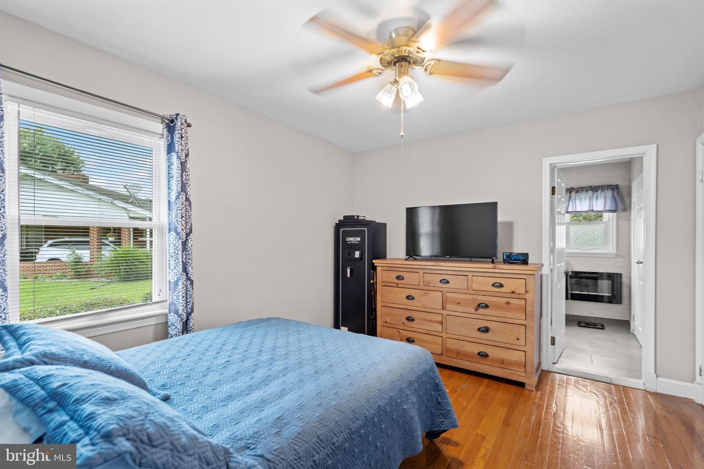 319 BEECHCROFT RD, WINCHESTER, Virginia 22601, 3 Bedrooms Bedrooms, ,2 BathroomsBathrooms,Residential,For sale,319 BEECHCROFT RD,VAWI2008720 MLS # VAWI2008720