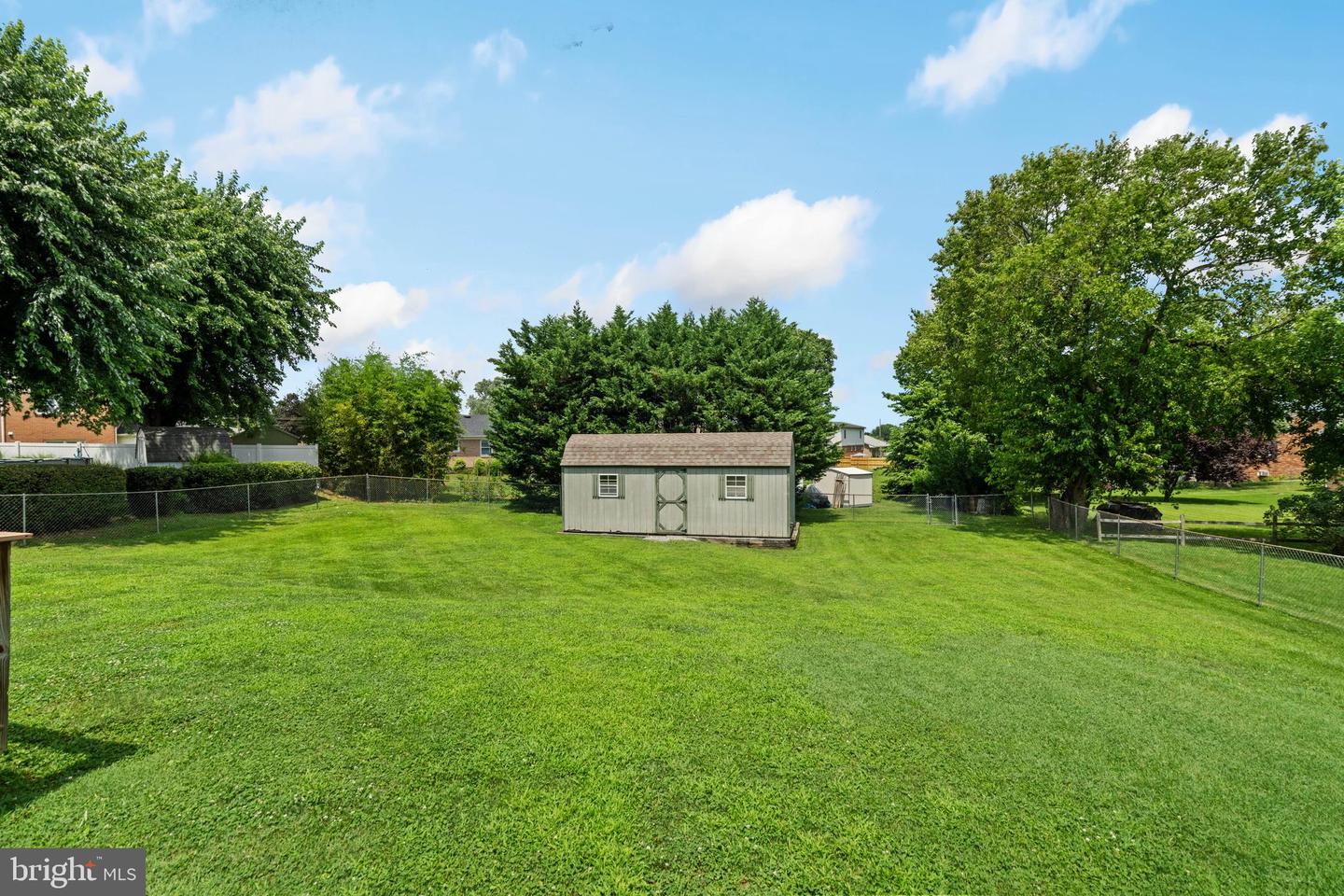 319 BEECHCROFT RD, WINCHESTER, Virginia 22601, 3 Bedrooms Bedrooms, ,2 BathroomsBathrooms,Residential,For sale,319 BEECHCROFT RD,VAWI2008720 MLS # VAWI2008720