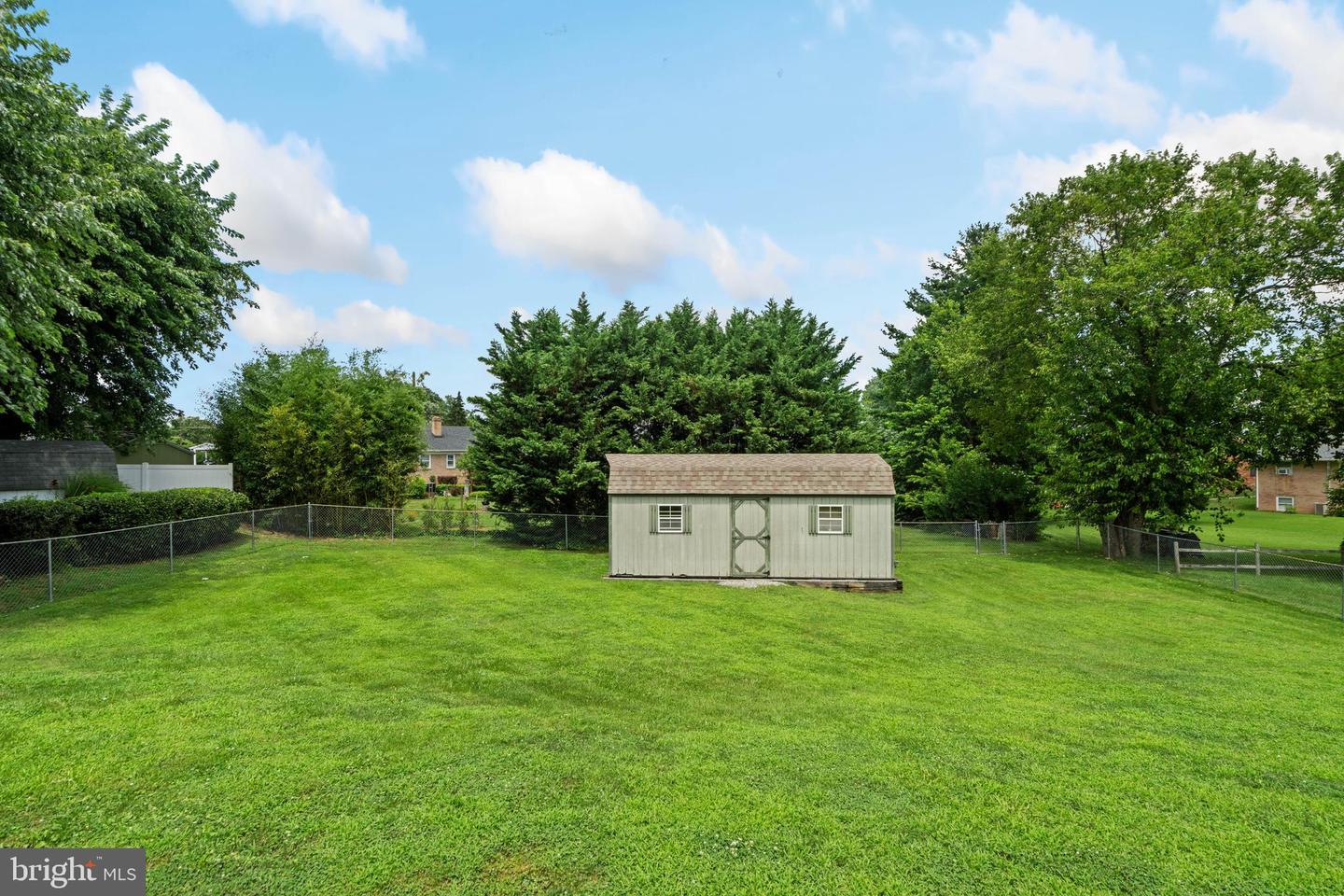 319 BEECHCROFT RD, WINCHESTER, Virginia 22601, 3 Bedrooms Bedrooms, ,2 BathroomsBathrooms,Residential,For sale,319 BEECHCROFT RD,VAWI2008720 MLS # VAWI2008720