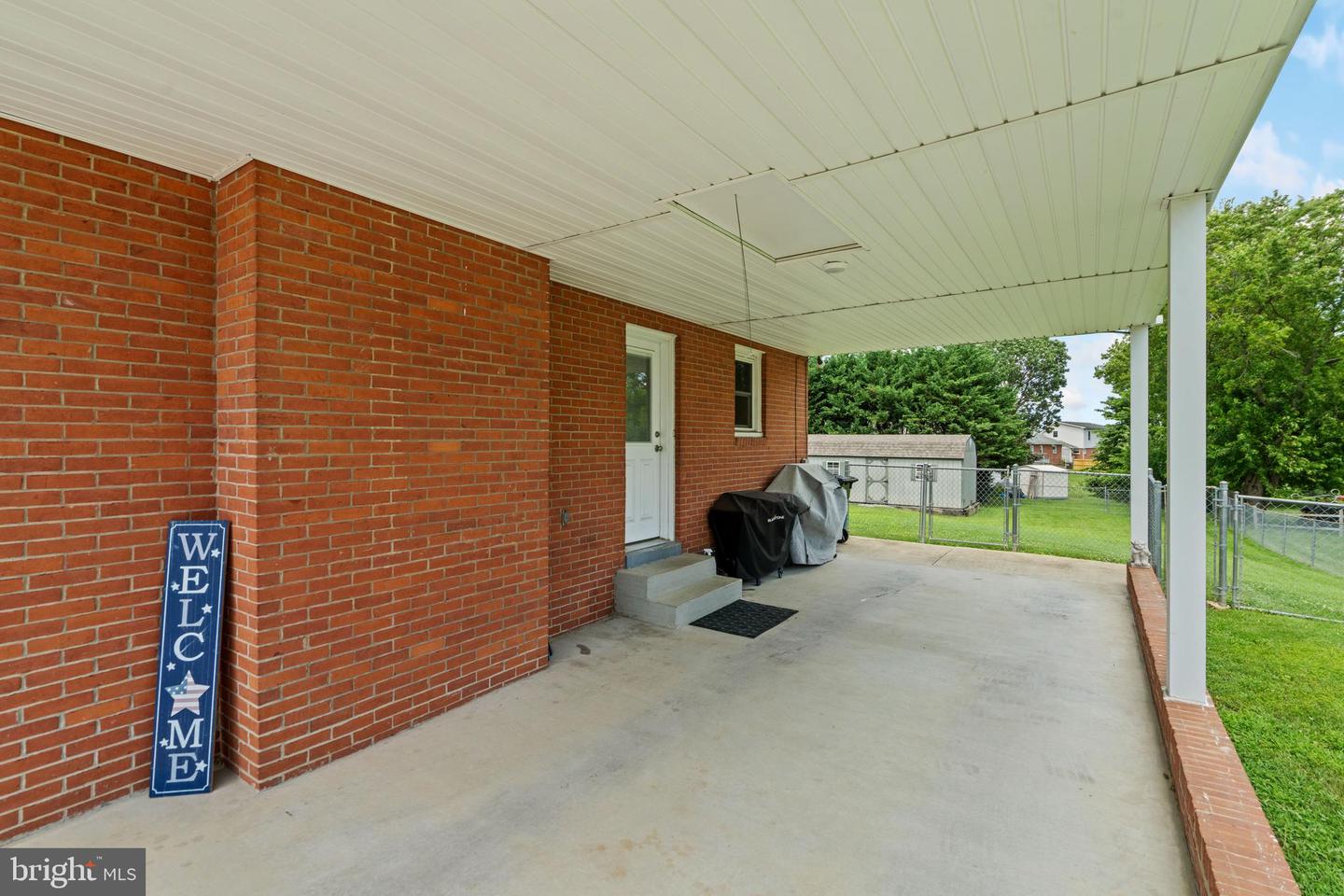 319 BEECHCROFT RD, WINCHESTER, Virginia 22601, 3 Bedrooms Bedrooms, ,2 BathroomsBathrooms,Residential,For sale,319 BEECHCROFT RD,VAWI2008720 MLS # VAWI2008720