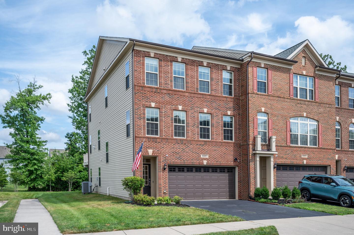 6601 BARTRAMS FOREST LN, HAYMARKET, Virginia 20169, 4 Bedrooms Bedrooms, ,3 BathroomsBathrooms,Residential,For sale,6601 BARTRAMS FOREST LN,VAPW2099510 MLS # VAPW2099510