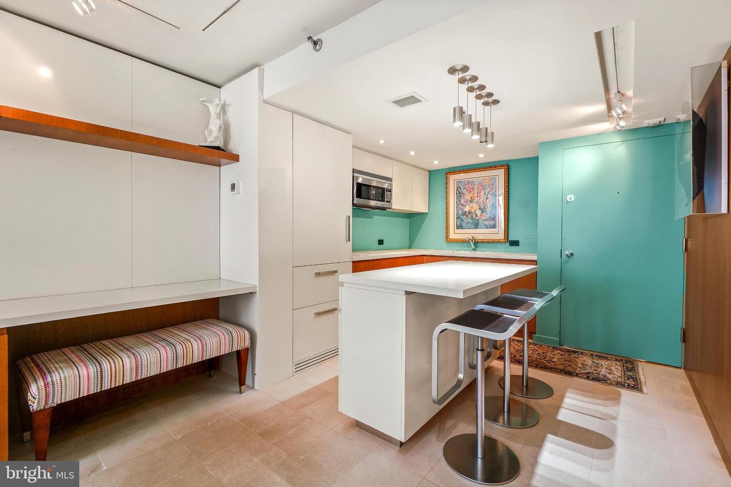 701 PENNSYLVANIA AVE NW #1109, WASHINGTON, District Of Columbia 20004, 1 Bedroom Bedrooms, ,1 BathroomBathrooms,Residential,For sale,701 PENNSYLVANIA AVE NW #1109,DCDC2211012 MLS # DCDC2211012