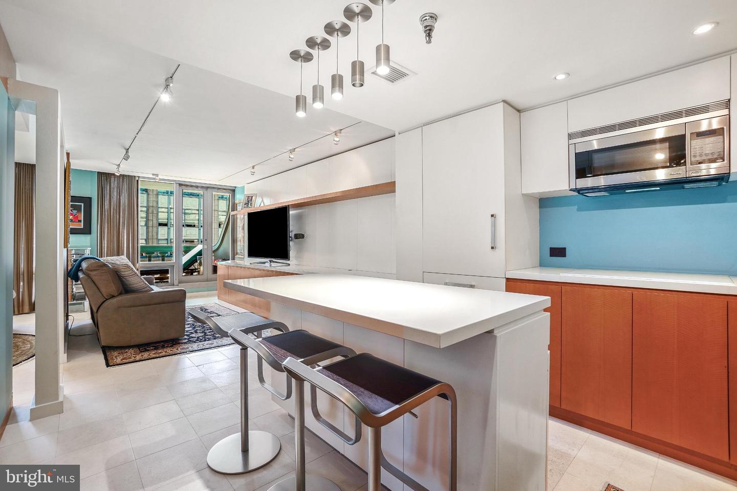 701 PENNSYLVANIA AVE NW #1109, WASHINGTON, District Of Columbia 20004, 1 Bedroom Bedrooms, ,1 BathroomBathrooms,Residential,For sale,701 PENNSYLVANIA AVE NW #1109,DCDC2211012 MLS # DCDC2211012