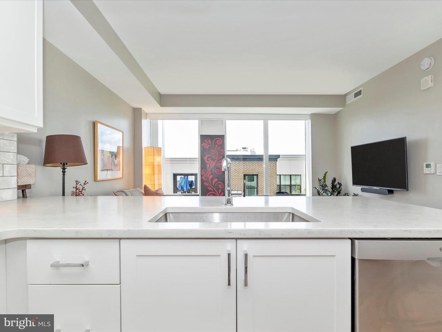 925 N FAIRFAX ST #405, ALEXANDRIA, Virginia 22314, 1 Bedroom Bedrooms, ,1 BathroomBathrooms,Residential,For sale,925 N FAIRFAX ST #405,VAAX2047630 MLS # VAAX2047630