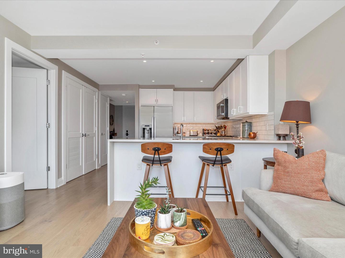 925 N FAIRFAX ST #405, ALEXANDRIA, Virginia 22314, 1 Bedroom Bedrooms, ,1 BathroomBathrooms,Residential,For sale,925 N FAIRFAX ST #405,VAAX2047630 MLS # VAAX2047630