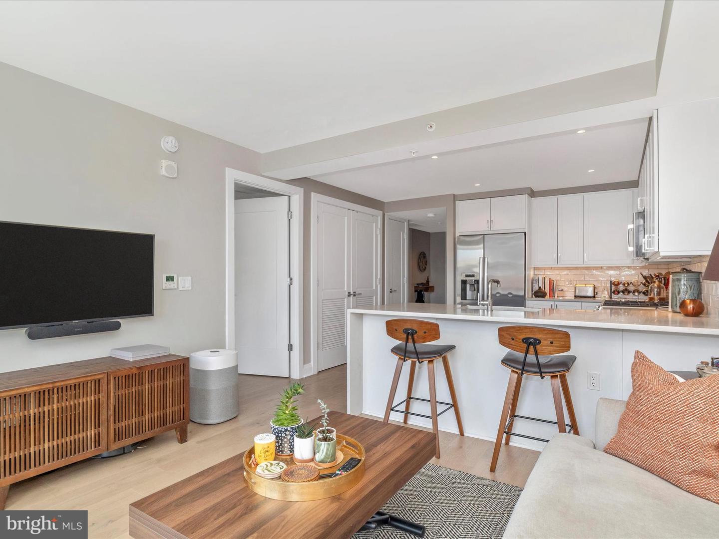 925 N FAIRFAX ST #405, ALEXANDRIA, Virginia 22314, 1 Bedroom Bedrooms, ,1 BathroomBathrooms,Residential,For sale,925 N FAIRFAX ST #405,VAAX2047630 MLS # VAAX2047630