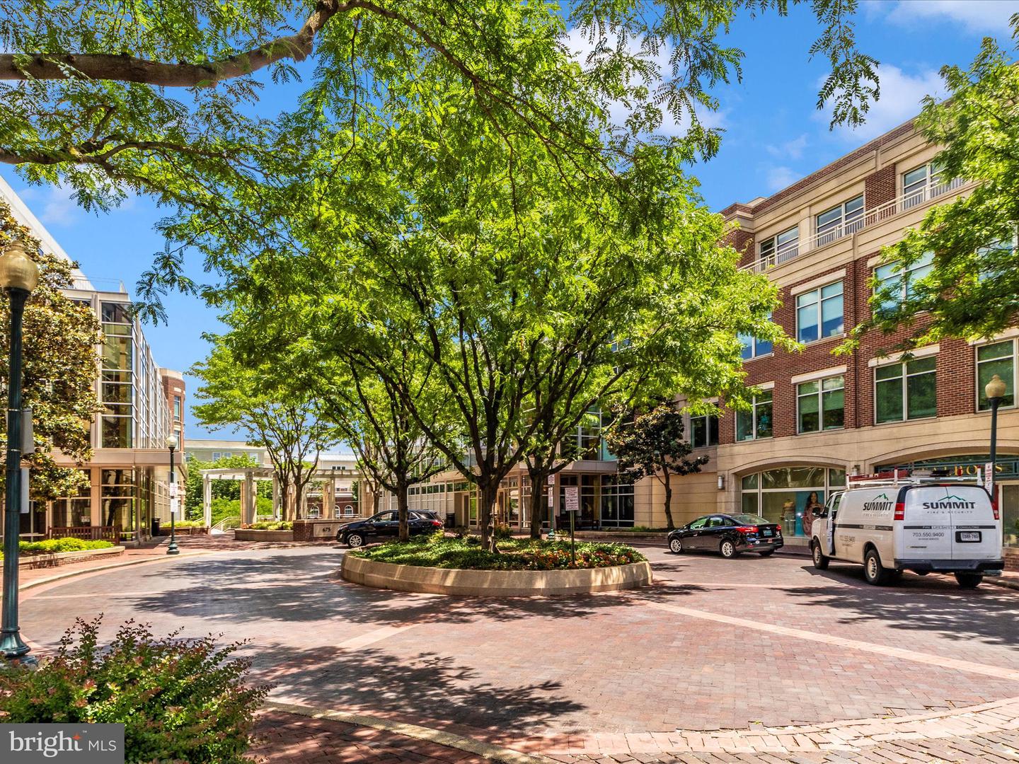 925 N FAIRFAX ST #405, ALEXANDRIA, Virginia 22314, 1 Bedroom Bedrooms, ,1 BathroomBathrooms,Residential,For sale,925 N FAIRFAX ST #405,VAAX2047630 MLS # VAAX2047630