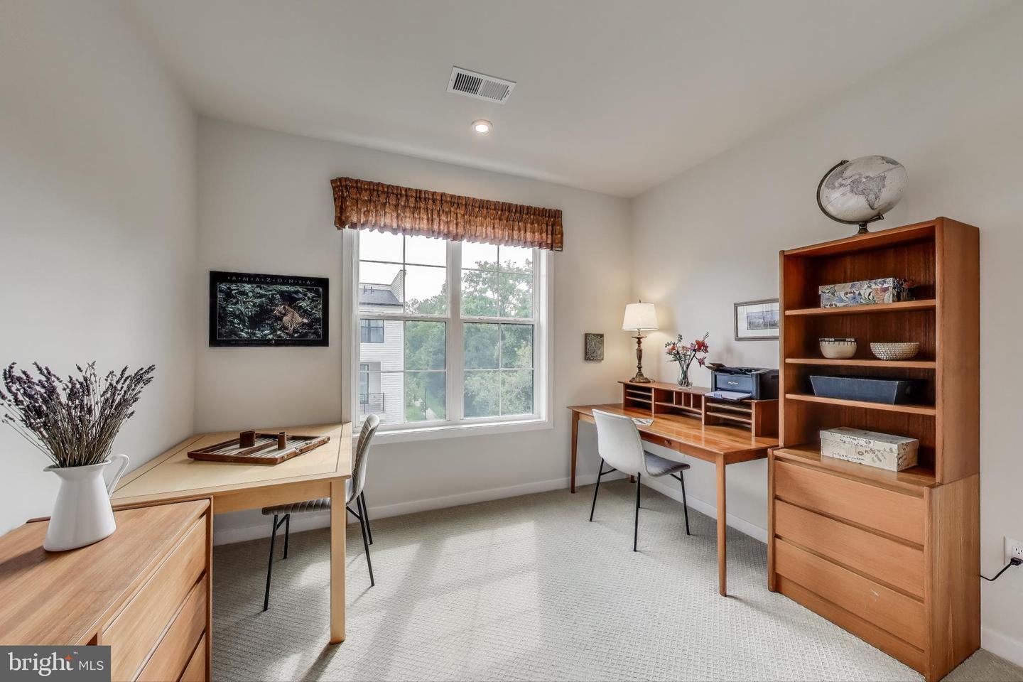 7462 BACKETT WOOD TER #306, MCLEAN, Virginia 22102, 3 Bedrooms Bedrooms, ,2 BathroomsBathrooms,Residential,For sale,7462 BACKETT WOOD TER #306,VAFX2256352 MLS # VAFX2256352