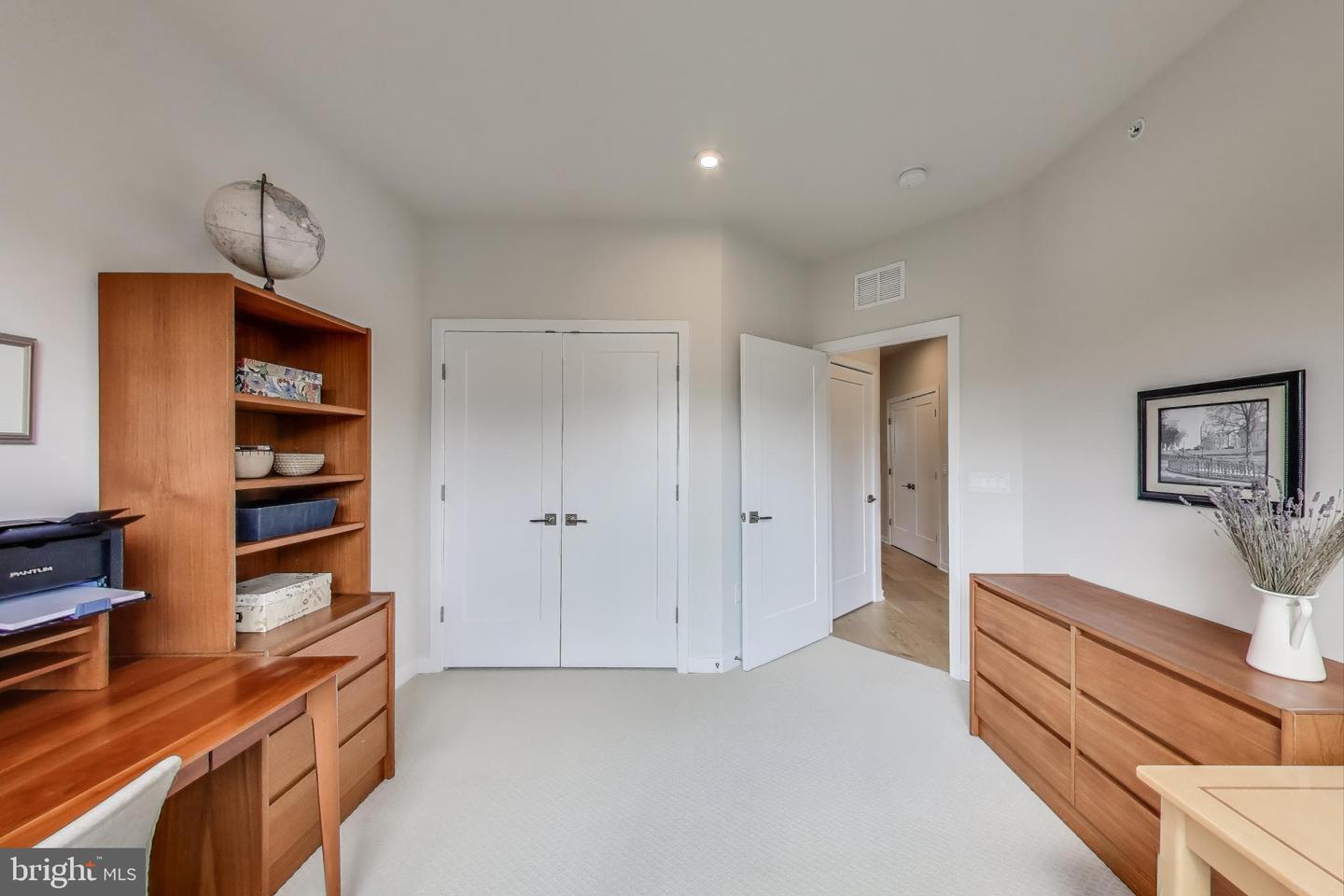 7462 BACKETT WOOD TER #306, MCLEAN, Virginia 22102, 3 Bedrooms Bedrooms, ,2 BathroomsBathrooms,Residential,For sale,7462 BACKETT WOOD TER #306,VAFX2256352 MLS # VAFX2256352