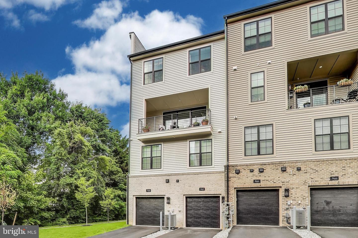 7462 BACKETT WOOD TER #306, MCLEAN, Virginia 22102, 3 Bedrooms Bedrooms, ,2 BathroomsBathrooms,Residential,For sale,7462 BACKETT WOOD TER #306,VAFX2256352 MLS # VAFX2256352