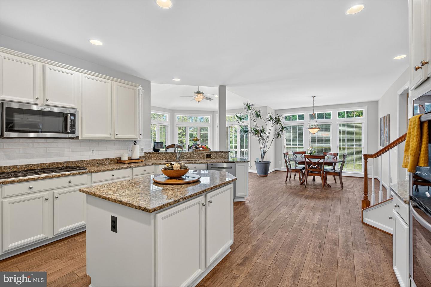 7263 JOFFA CIR, WARRENTON, Virginia 20187, 5 Bedrooms Bedrooms, ,4 BathroomsBathrooms,Residential,For sale,7263 JOFFA CIR,VAFQ2017520 MLS # VAFQ2017520