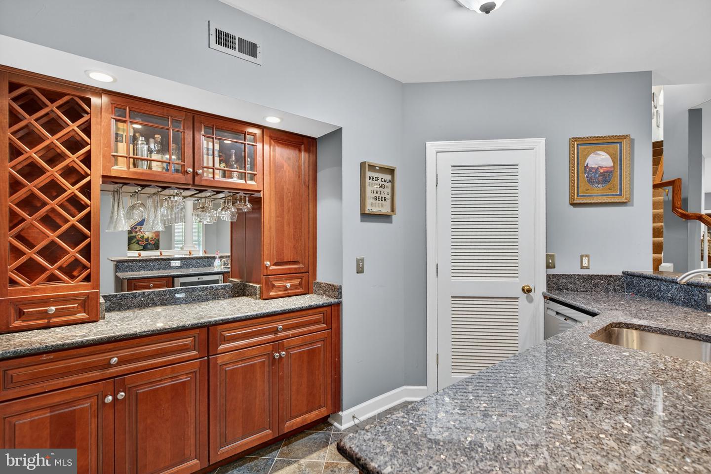 7263 JOFFA CIR, WARRENTON, Virginia 20187, 5 Bedrooms Bedrooms, ,4 BathroomsBathrooms,Residential,For sale,7263 JOFFA CIR,VAFQ2017520 MLS # VAFQ2017520