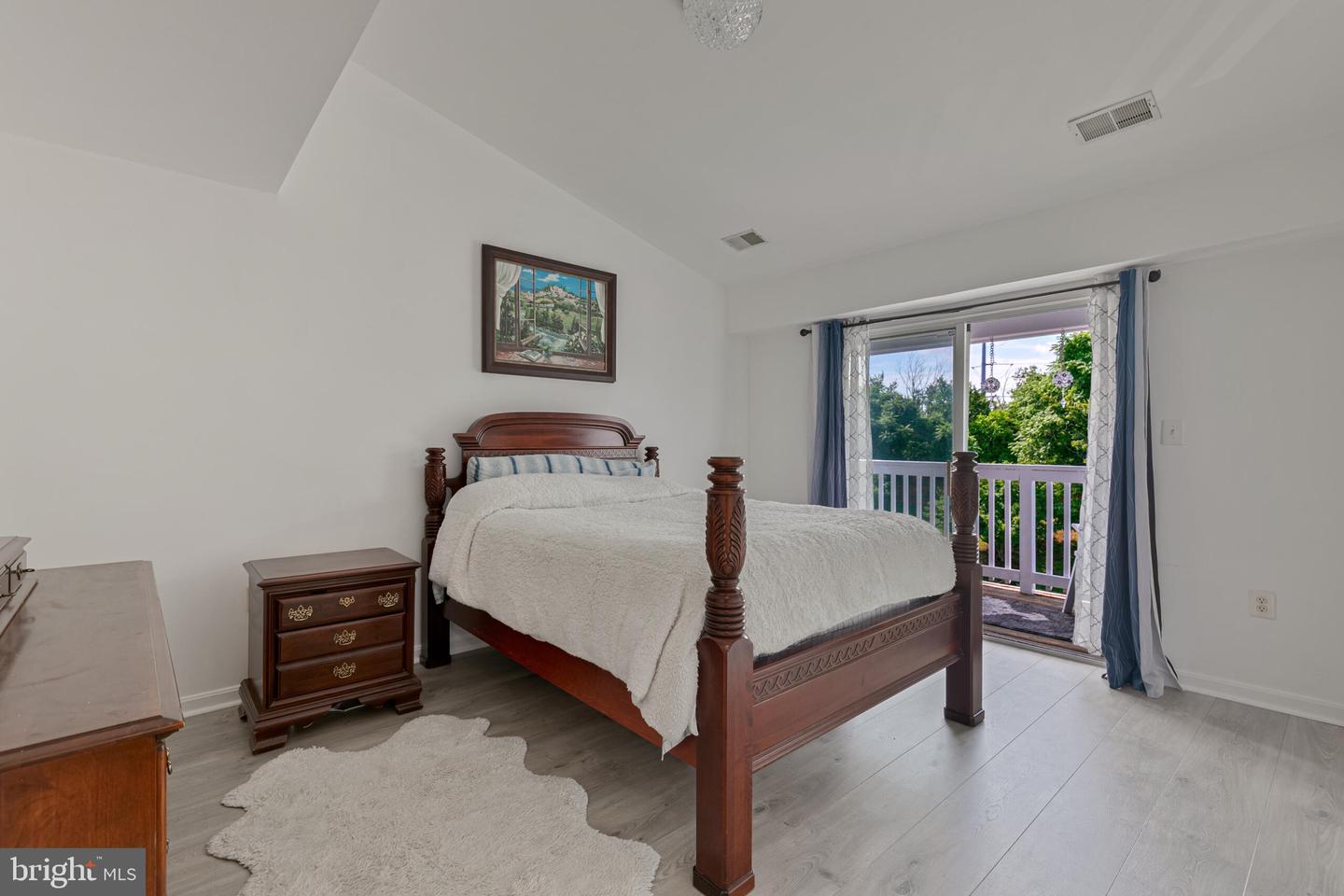 653 CONSTELLATION SQ SE #J, LEESBURG, Virginia 20175, 2 Bedrooms Bedrooms, ,1 BathroomBathrooms,Residential,For sale,653 CONSTELLATION SQ SE #J,VALO2102628 MLS # VALO2102628
