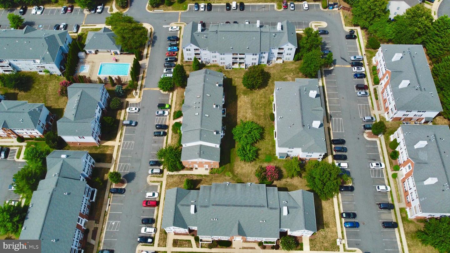 653 CONSTELLATION SQ SE #J, LEESBURG, Virginia 20175, 2 Bedrooms Bedrooms, ,1 BathroomBathrooms,Residential,For sale,653 CONSTELLATION SQ SE #J,VALO2102628 MLS # VALO2102628