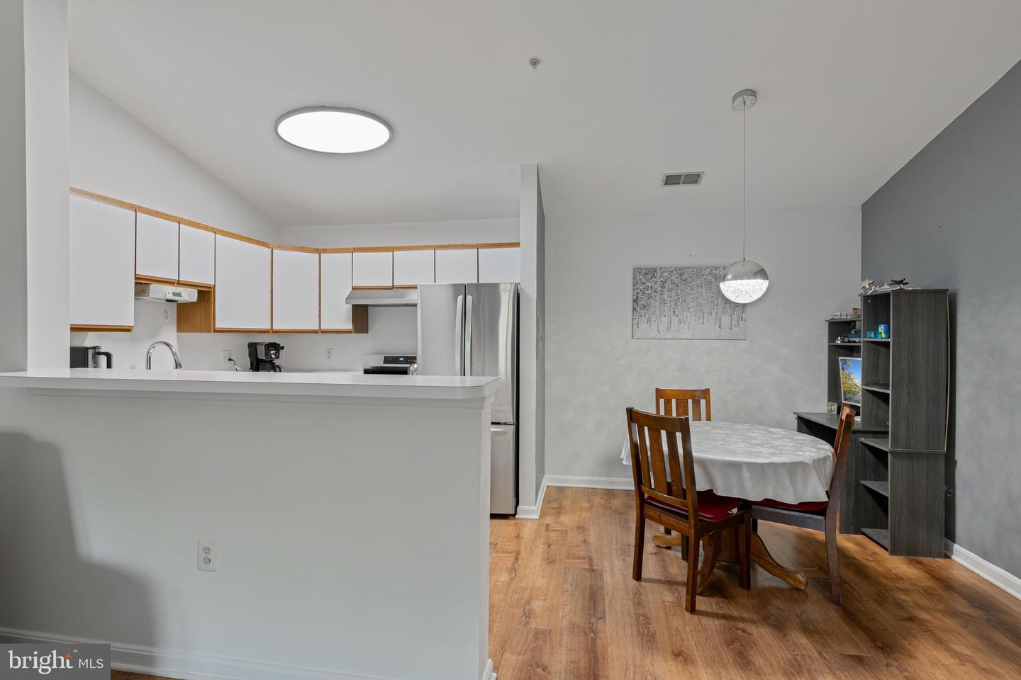 653 CONSTELLATION SQ SE #J, LEESBURG, Virginia 20175, 2 Bedrooms Bedrooms, ,1 BathroomBathrooms,Residential,For sale,653 CONSTELLATION SQ SE #J,VALO2102628 MLS # VALO2102628