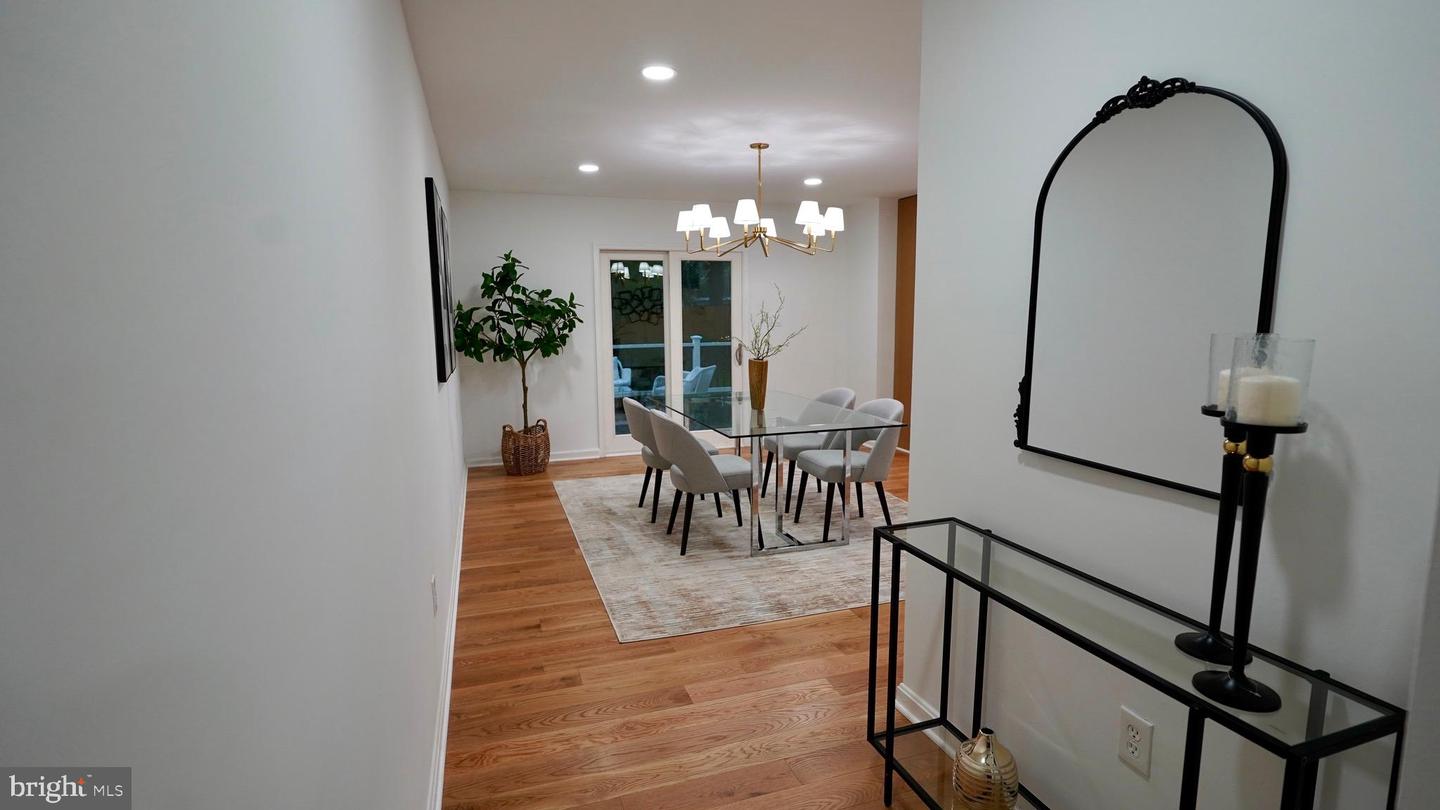 3147 HEADROW LN, FALLS CHURCH, Virginia 22042, 4 Bedrooms Bedrooms, ,3 BathroomsBathrooms,Residential,For sale,3147 HEADROW LN,VAFX2256398 MLS # VAFX2256398