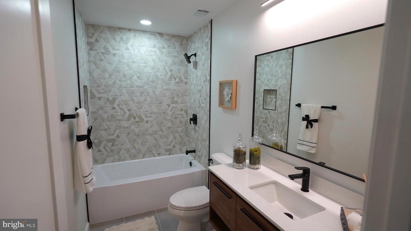 3147 HEADROW LN, FALLS CHURCH, Virginia 22042, 4 Bedrooms Bedrooms, ,3 BathroomsBathrooms,Residential,For sale,3147 HEADROW LN,VAFX2256398 MLS # VAFX2256398