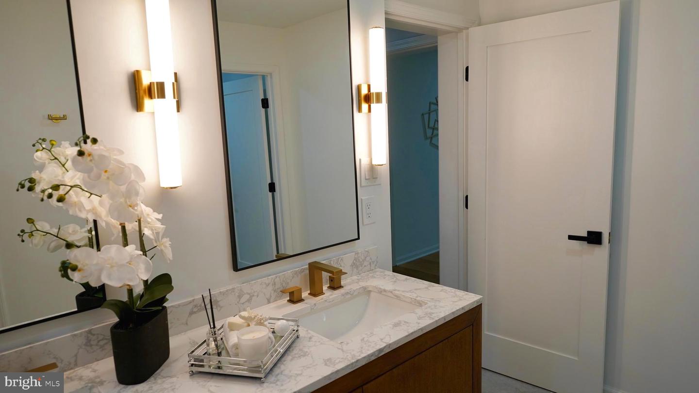 3147 HEADROW LN, FALLS CHURCH, Virginia 22042, 4 Bedrooms Bedrooms, ,3 BathroomsBathrooms,Residential,For sale,3147 HEADROW LN,VAFX2256398 MLS # VAFX2256398