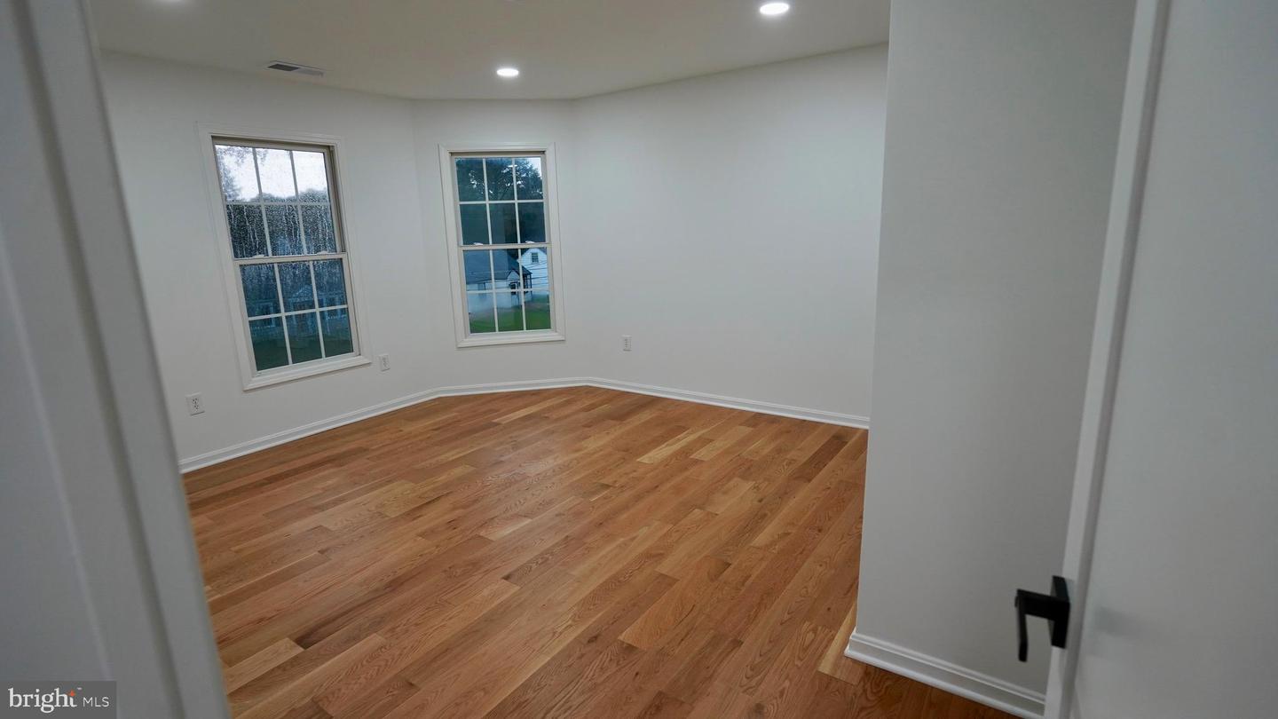 3147 HEADROW LN, FALLS CHURCH, Virginia 22042, 4 Bedrooms Bedrooms, ,3 BathroomsBathrooms,Residential,For sale,3147 HEADROW LN,VAFX2256398 MLS # VAFX2256398
