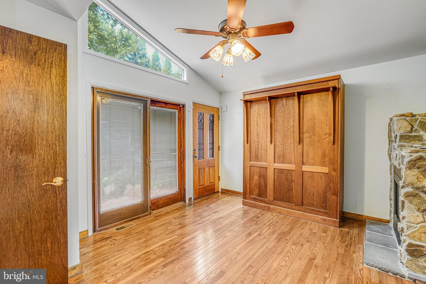 7125 GORDONS RD, FALLS CHURCH, Virginia 22043, 3 Bedrooms Bedrooms, ,3 BathroomsBathrooms,Residential,For sale,7125 GORDONS RD,VAFX2255594 MLS # VAFX2255594