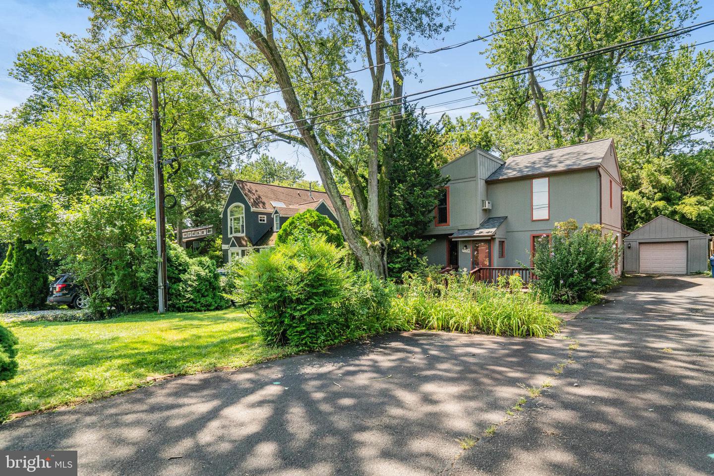 7125 GORDONS RD, FALLS CHURCH, Virginia 22043, 3 Bedrooms Bedrooms, ,3 BathroomsBathrooms,Residential,For sale,7125 GORDONS RD,VAFX2255594 MLS # VAFX2255594