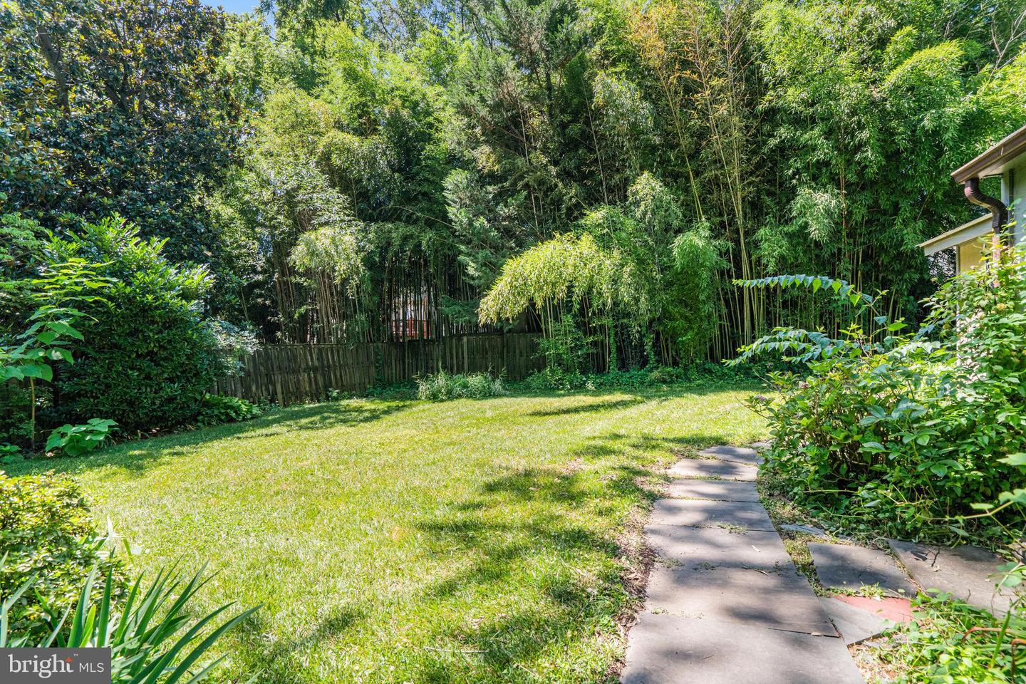 7125 GORDONS RD, FALLS CHURCH, Virginia 22043, 3 Bedrooms Bedrooms, ,3 BathroomsBathrooms,Residential,For sale,7125 GORDONS RD,VAFX2255594 MLS # VAFX2255594