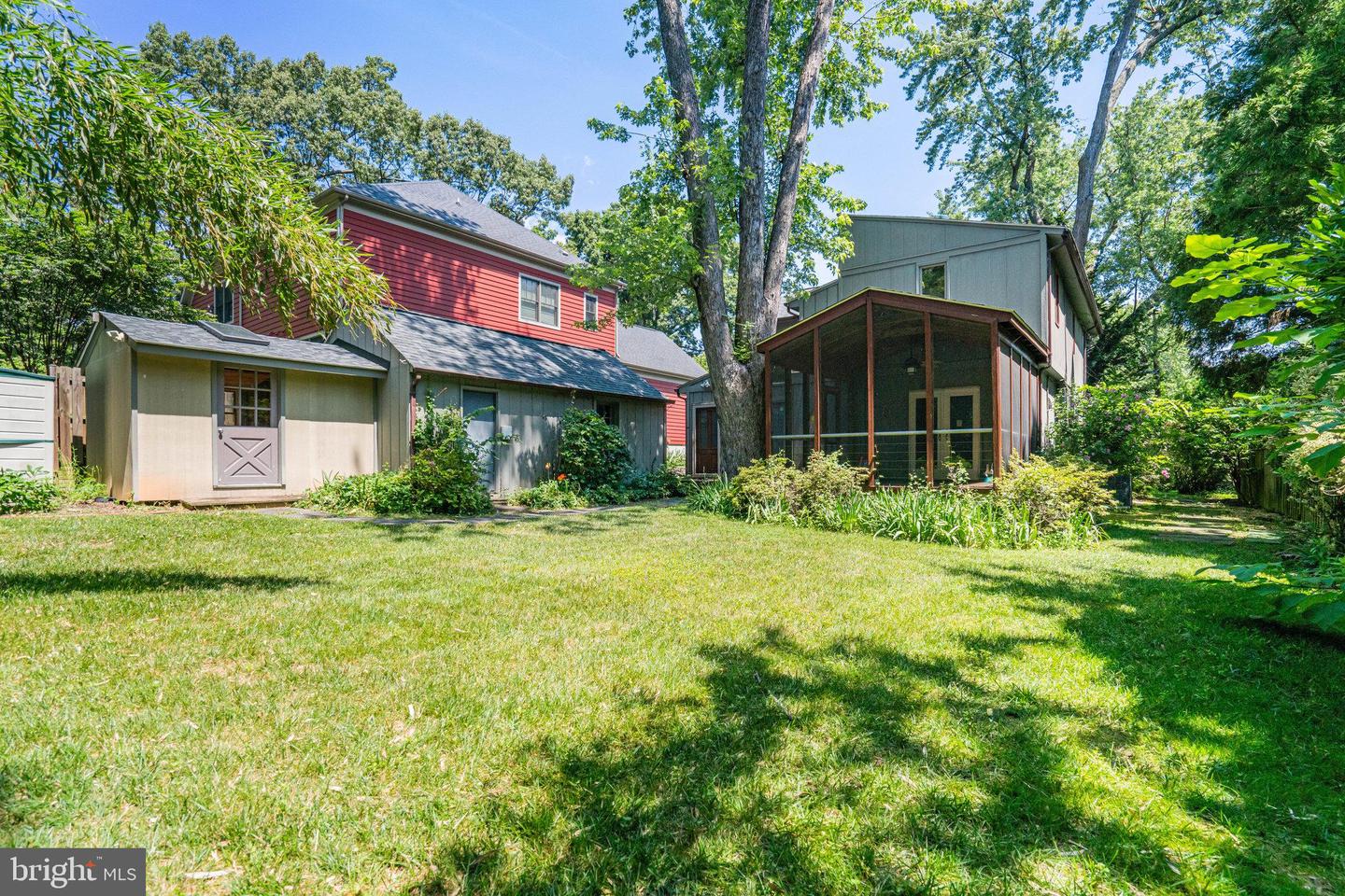 7125 GORDONS RD, FALLS CHURCH, Virginia 22043, 3 Bedrooms Bedrooms, ,3 BathroomsBathrooms,Residential,For sale,7125 GORDONS RD,VAFX2255594 MLS # VAFX2255594