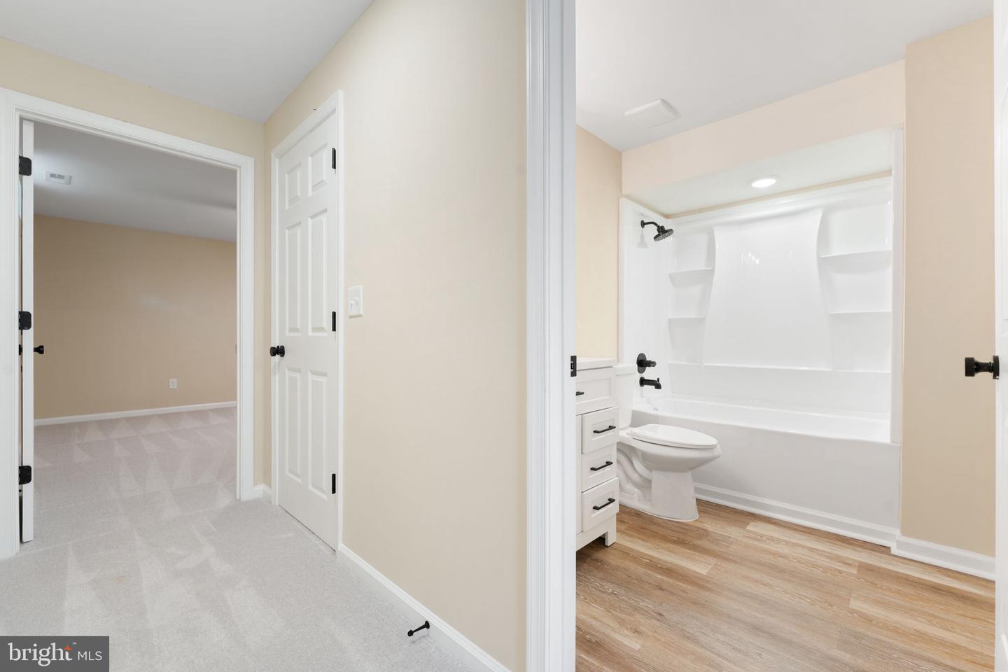 14883 GRASSY KNOLL CT, WOODBRIDGE, Virginia 22193, 5 Bedrooms Bedrooms, ,3 BathroomsBathrooms,Residential,For sale,14883 GRASSY KNOLL CT,VAPW2099294 MLS # VAPW2099294