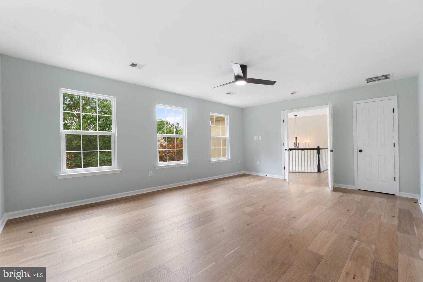 14883 GRASSY KNOLL CT, WOODBRIDGE, Virginia 22193, 5 Bedrooms Bedrooms, ,3 BathroomsBathrooms,Residential,For sale,14883 GRASSY KNOLL CT,VAPW2099294 MLS # VAPW2099294